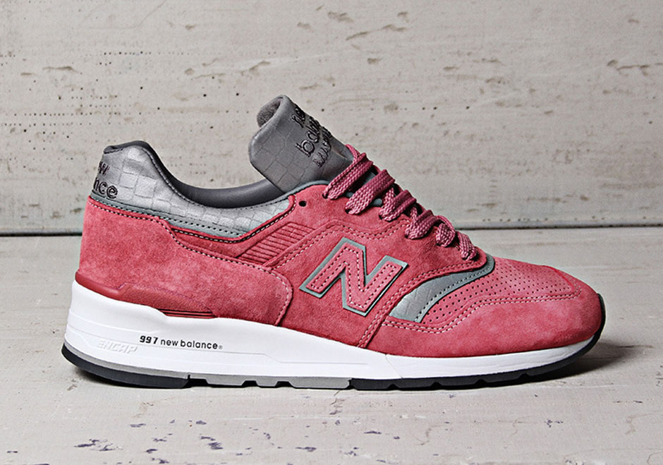 new balance rose sneakers